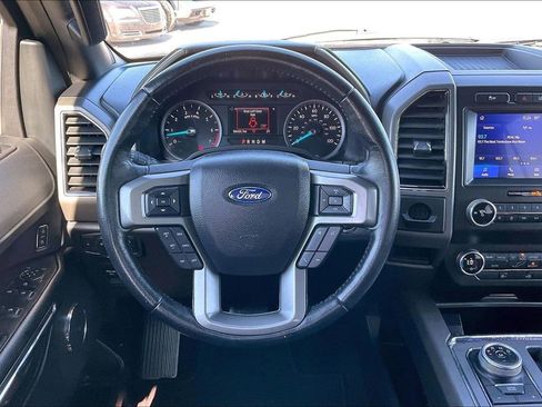 Certified 2021 Ford Expedition XLT image 8