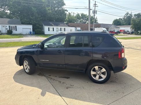 Used 2014 Jeep Compass Sport w/ Power Value Group AWD/4WD image 5