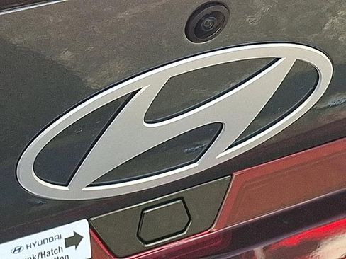 New 2025 Hyundai Elantra Sport image 11