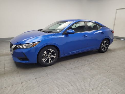 Used 2021 Nissan Sentra SV FWD image 2