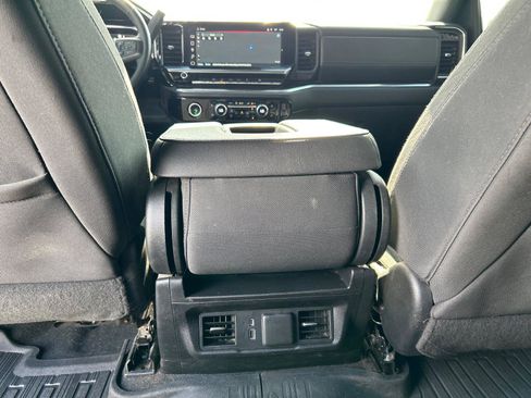 Used 2023 GMC Sierra 1500 SLE AWD/4WD image 31