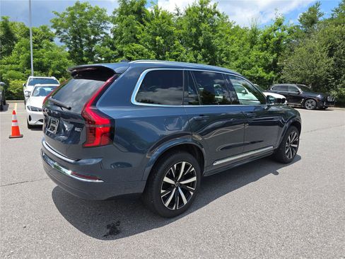 Used 2026 Volvo XC90 B5 Core w/ Protection Package Premier AWD/4WD image 3