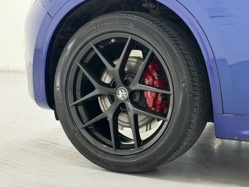 Used 2020 Alfa Romeo Stelvio Ti w/ Nero Edizione AWD/4WD image 48