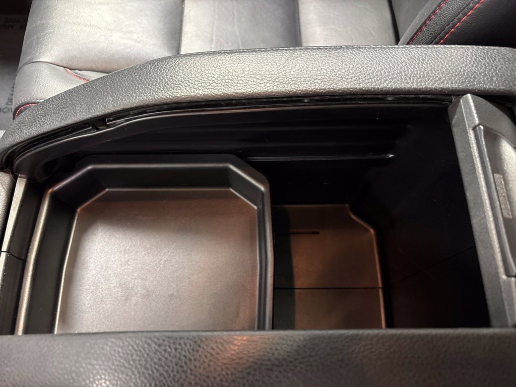 Used 2019 Toyota Highlander SE AWD/4WD image 29