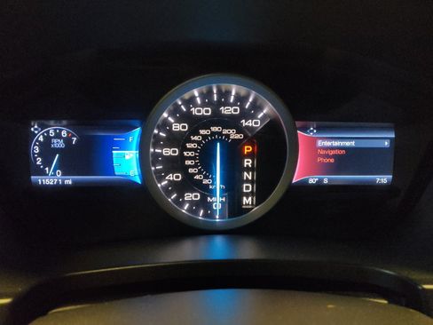 Used 2014 Ford Explorer XLT w/ Equipment Group 202A FWD image 23