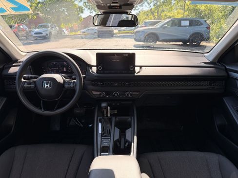 Used 2023 Honda Accord LX image 15