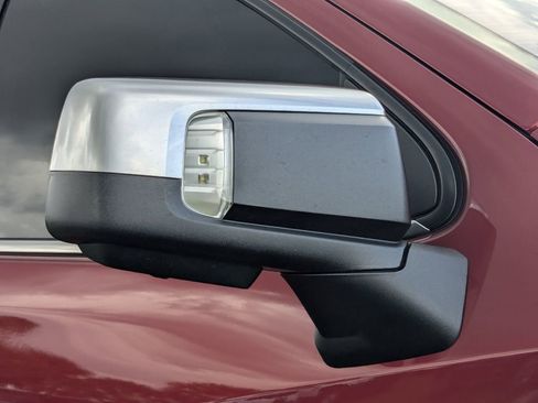 Used 2025 Chevrolet Silverado 1500 High Country w/ High Country Premium Package AWD/4WD image 14