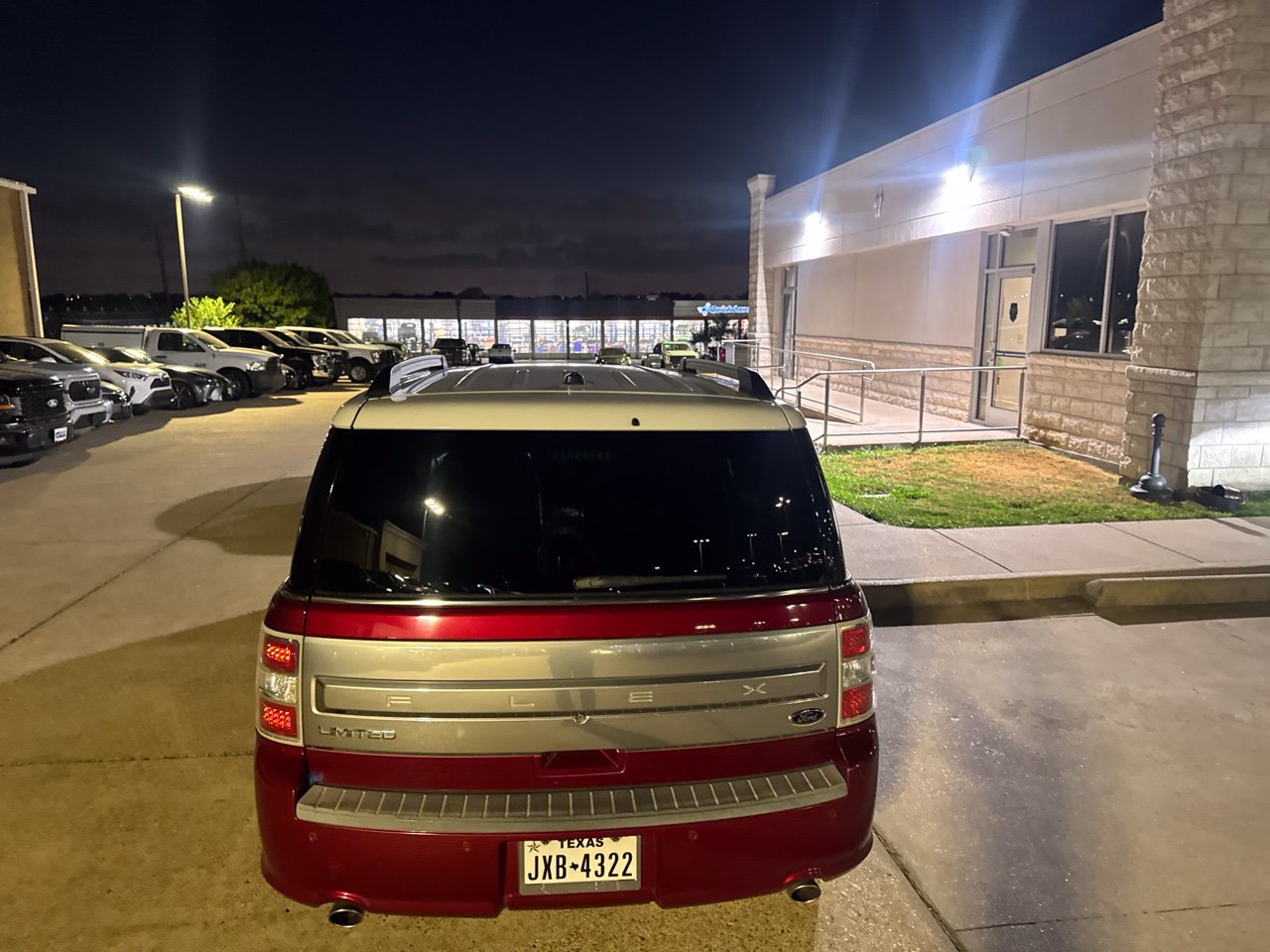 Used 2014 Ford Flex Limited w/ Equipment Group 301A FWD image 5