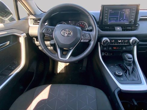 Used 2022 Toyota RAV4 XLE w/ Convenience Package AWD/4WD image 5
