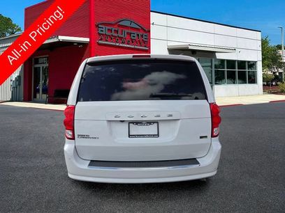 Used 2016 Dodge Grand Caravan SE w/ Quick Order Package 29E SE