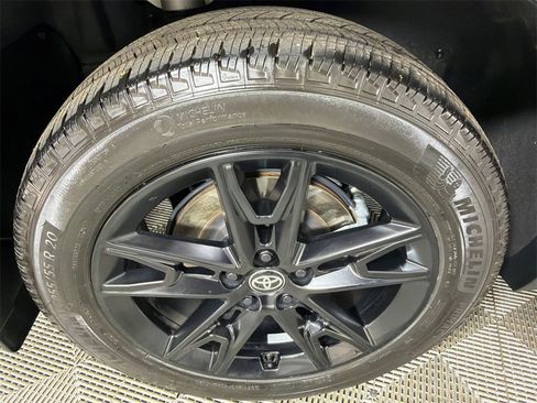 Used 2024 Toyota Grand Highlander Platinum image 18