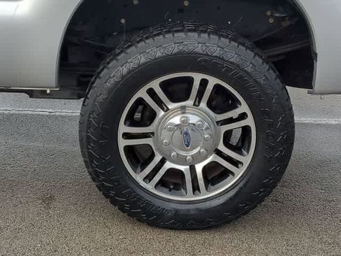 Used 2016 Ford F350 Platinum w/ FX4 Off-Road Package image 13