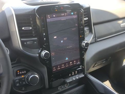 New 2026 RAM 1500 4x4 Crew Cab image 26