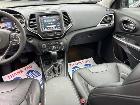 Used 2021 Jeep Cherokee Latitude Lux w/ Sun & Sound Group image 32