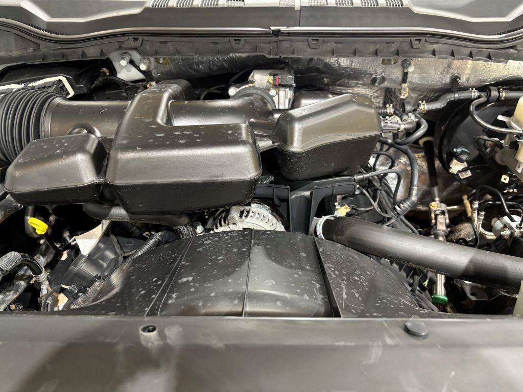 Used 2017 Ford F250 XL w/ Power Equipment Group AWD/4WD image 24