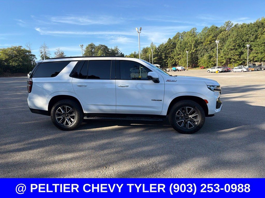 Used 2024 Chevrolet Tahoe Z71 w/ Luxury Package AWD/4WD image 4