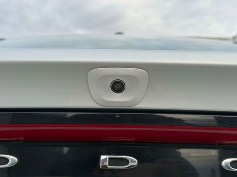 Used 2022 Dodge Charger SXT image 19