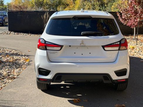 New 2025 Mitsubishi Outlander Sport ES image 4