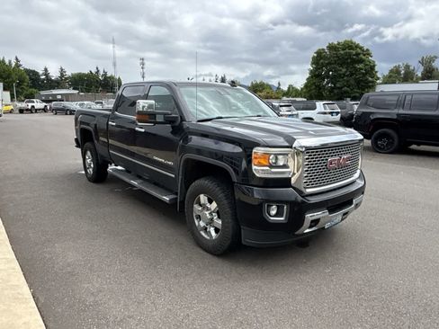 Used 2015 GMC Sierra 2500 Denali AWD/4WD image 5