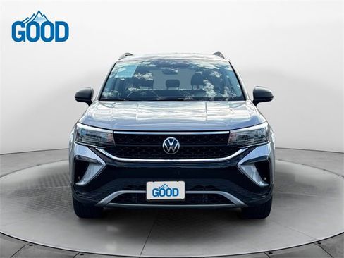 Used 2024 Volkswagen Taos S image 8