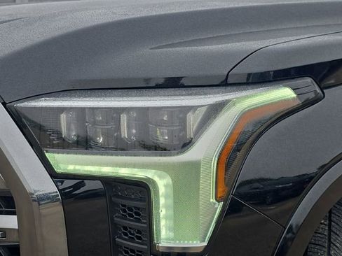 Used 2025 Toyota Tundra Platinum image 31