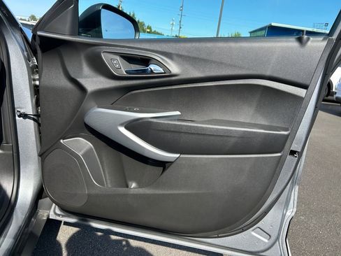 Used 2024 Chevrolet Trax LS image 25