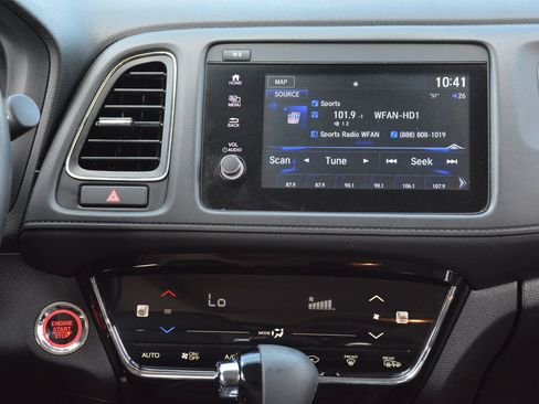 Used 2019 Honda HR-V Touring image 15