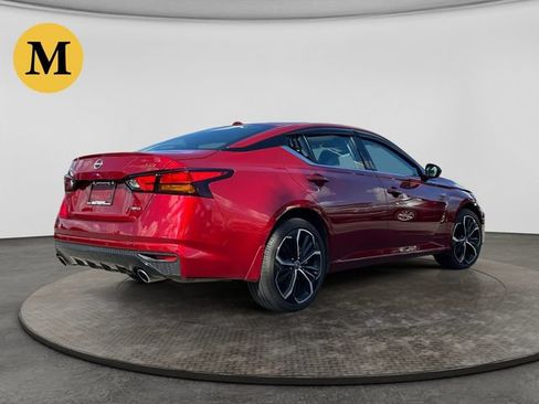 Certified 2024 Nissan Altima 2.5 SR w/ SR Premium Package AWD/4WD image 5