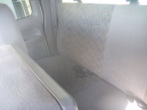 Used 2001 Dodge Ram 2500 Truck 2WD Quad Cab image 36