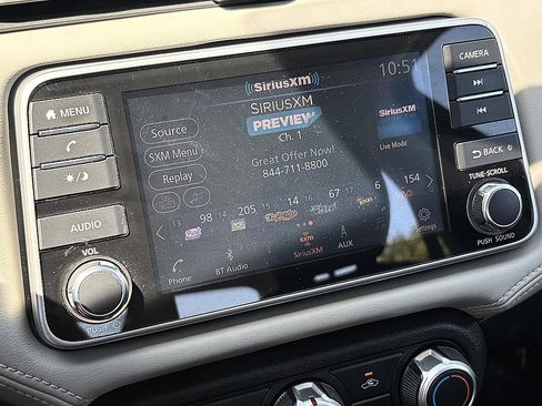 Used 2020 Nissan Versa SV FWD image 22