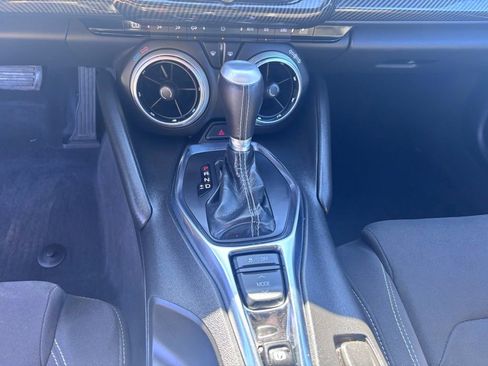 Used 2022 Chevrolet Camaro LT w/ RS Package image 26