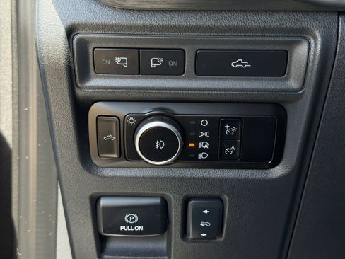 Used 2023 Ford F150 Lariat w/ Equipment Group 502A High AWD/4WD image 24