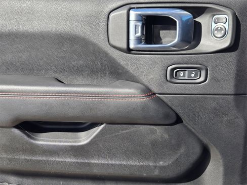 Used 2022 Jeep Wrangler Unlimited Rubicon w/ Steel Bumper Group image 22