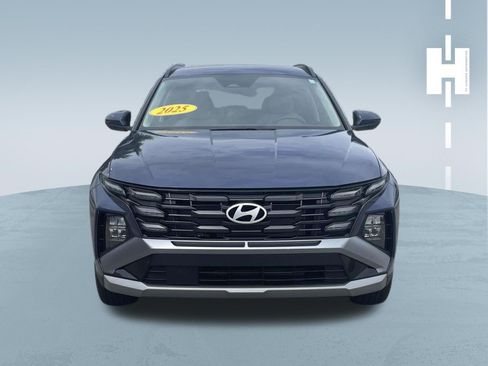 Used 2025 Hyundai Tucson SEL FWD image 2