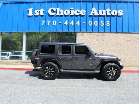 Used 2020 Jeep Wrangler Unlimited Sahara AWD/4WD image 23