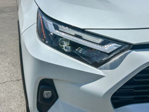 Used 2025 Toyota RAV4 XLE Premium FWD image 4