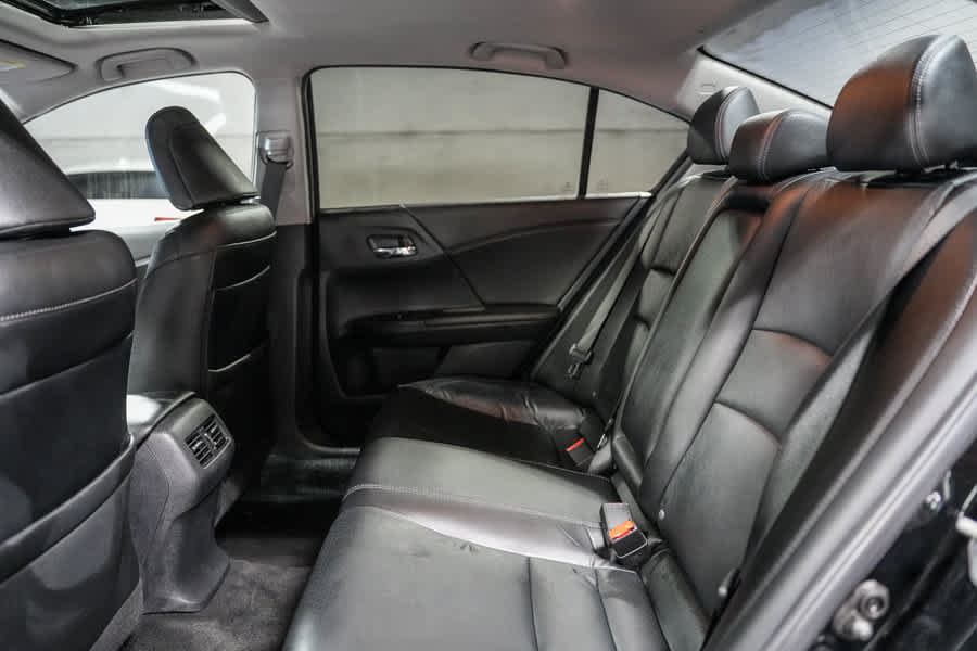 Used 2016 Honda Accord EX-L image 19