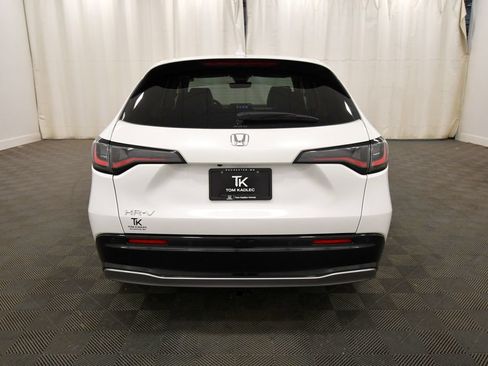 Certified 2023 Honda HR-V EX-L image 6