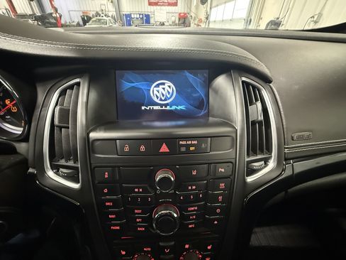 Used 2019 Buick Cascada Premium image 27