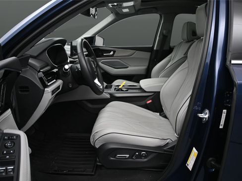 Certified 2026 Acura MDX SH-AWD w/ Advance Package image 8