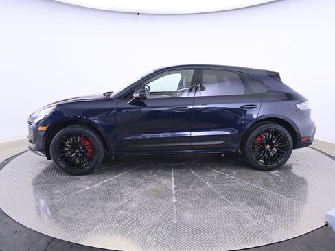 Certified 2022 Porsche Macan GTS AWD/4WD image 2