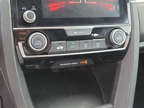Used 2020 Honda Civic Sport image 22