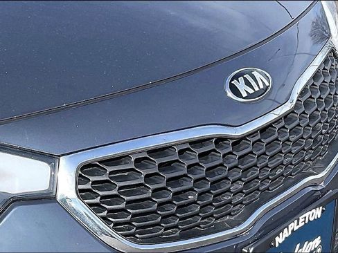 Used 2016 Kia Forte LX image 34