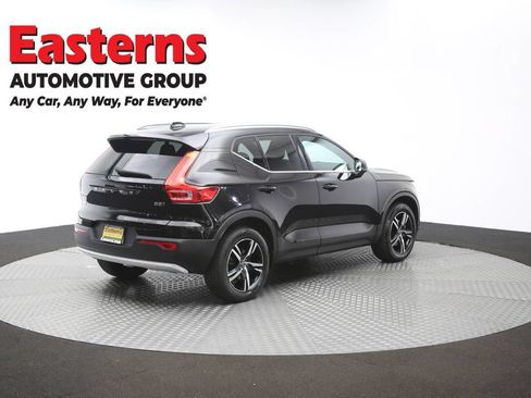 Used 2024 Volvo XC40 B5 Core AWD/4WD image 41