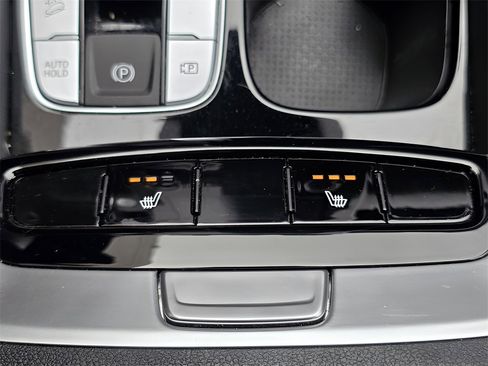 Certified 2022 Hyundai Tucson SEL image 32