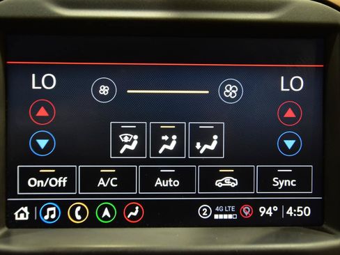 Used 2022 Chevrolet Silverado 1500 High Country AWD/4WD image 25
