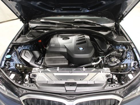 Certified 2025 BMW 330i xDrive Sedan w/ Premium Package image 29