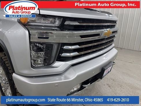 Used 2022 Chevrolet Silverado 2500 High Country w/ Technology Package image 47