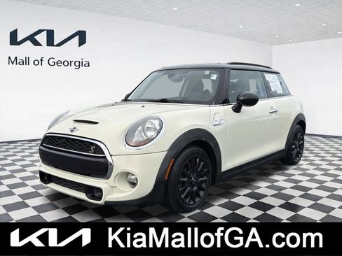 Used 2015 MINI Cooper S FWD image 1