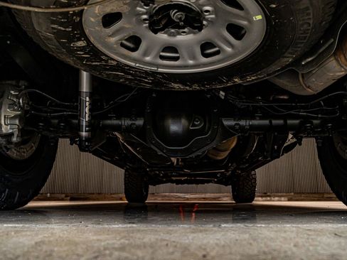 Used 2025 GMC Sierra 3500 Denali w/ Denali Reserve Package image 15